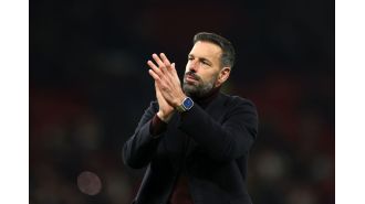 The Manchester United team's position on keeping Ruud van Nistelrooy, as told by Ruben Amirom.