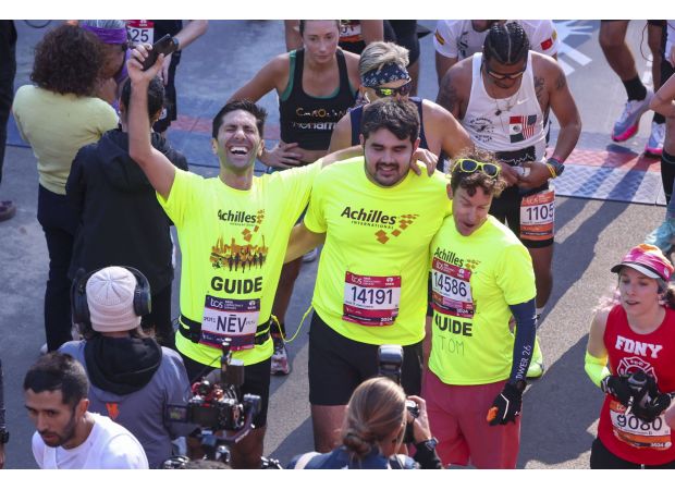 TV celeb completes NY Marathon 3 months after neck injury