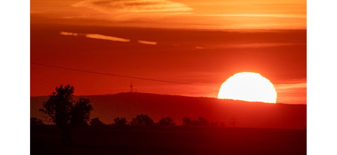 October in Australia was very hot this year, the second-hottest on record.