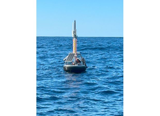 A strange 15m-tall object floating near Australia is trying to communicate with outer space.