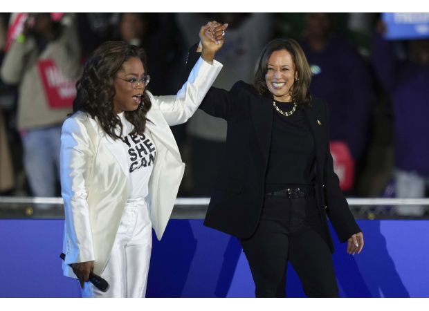 What are the terms 'red mirage' and 'blue shift' and will they occur in the upcoming election?