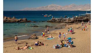 A 34-year-old British man was discovered deceased on a Lanzarote beach.