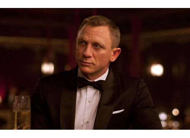 Daniel Craig responds dismissively when asked about the next James Bond actor.