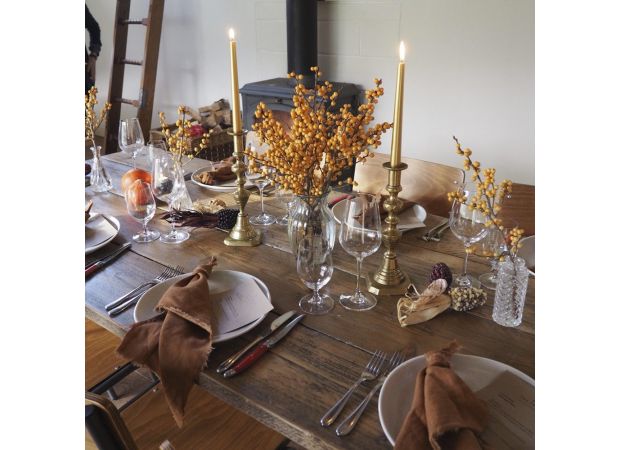 Ballintaggart Farm hosted a delightful autumnal feast night filled with delicious food and rustic charm.