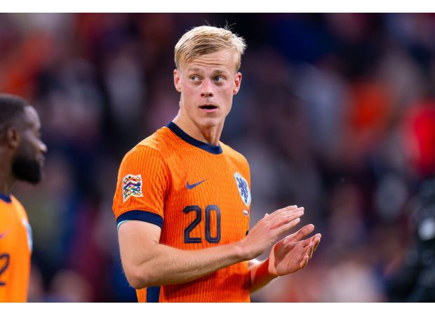 Brighton's player is superior to Manchester United's £42m star, according to sources.