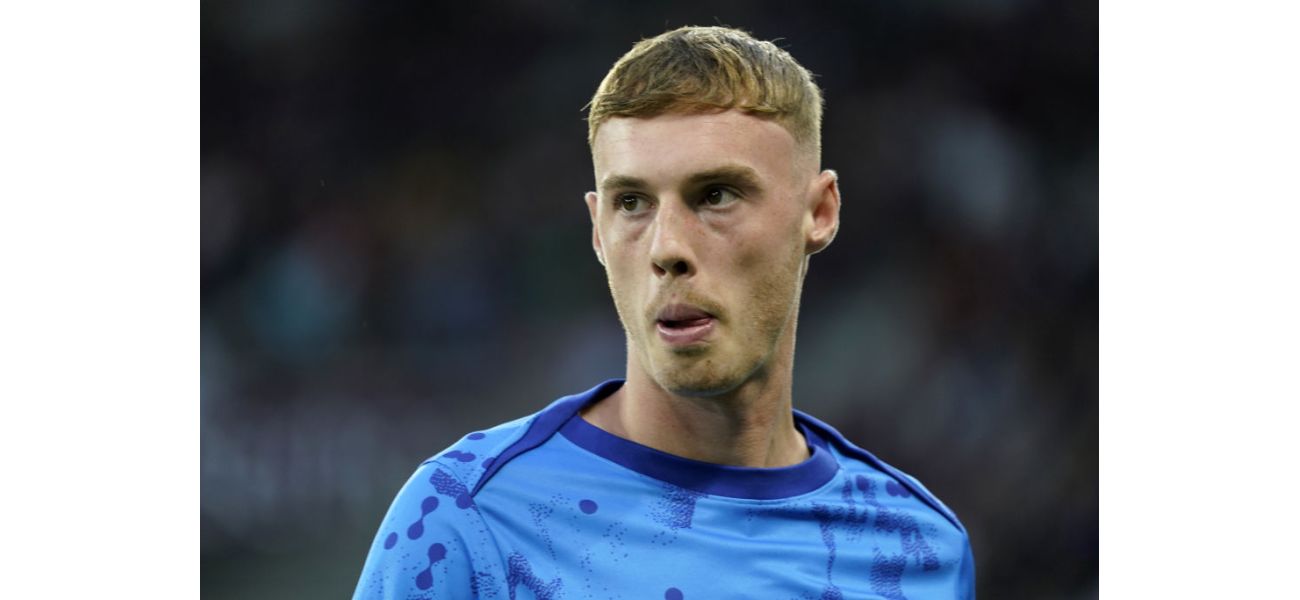 Manchester City's Cole Palmer's injury puts his participation in the match against Chelsea and Arsenal in question.