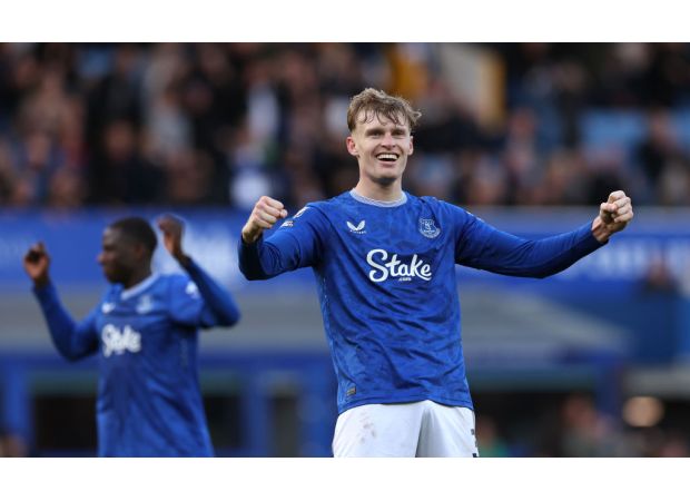 Manchester United's new formation under Ruben Amorim could include a player from Everton as a target.