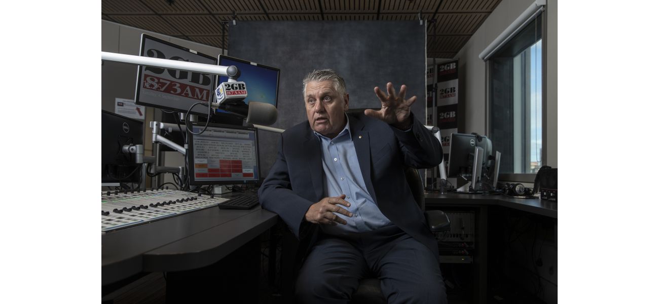 Popular radio host Ray Hadley to retire from airwaves after many years in broadcasting industry.