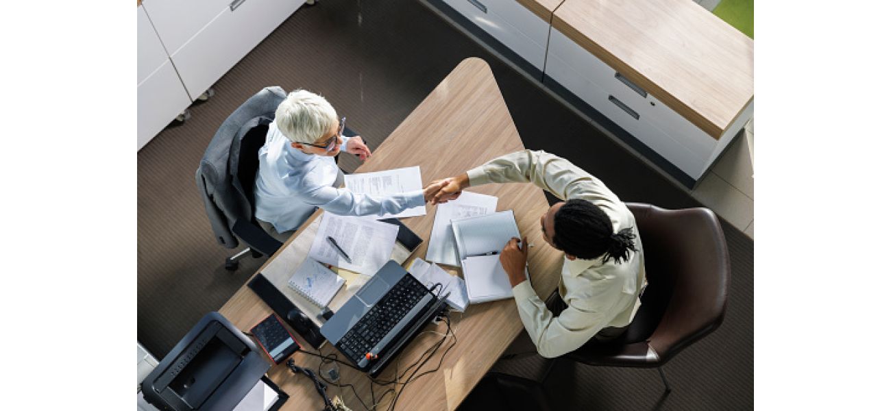 Tips for success in the first 90 days of a new job.