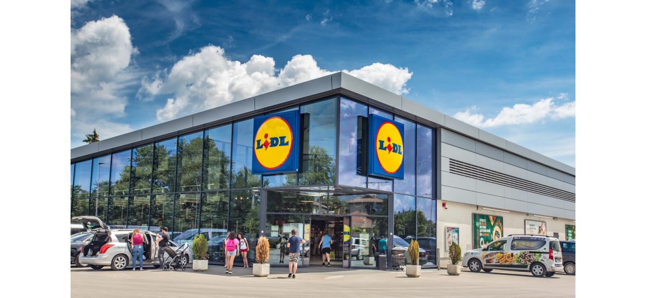 Lidl customers can get £100 worth of free items in the upcoming weeks.
