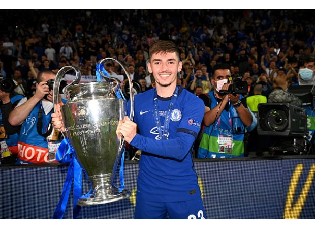 Chelsea player sold for £10m is considered suitable for Man City and Arsenal, according to Chelsea.