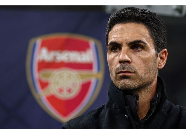 An Arsenal player expresses dissatisfaction and desires more playing time with coach Mikel Arteta.
