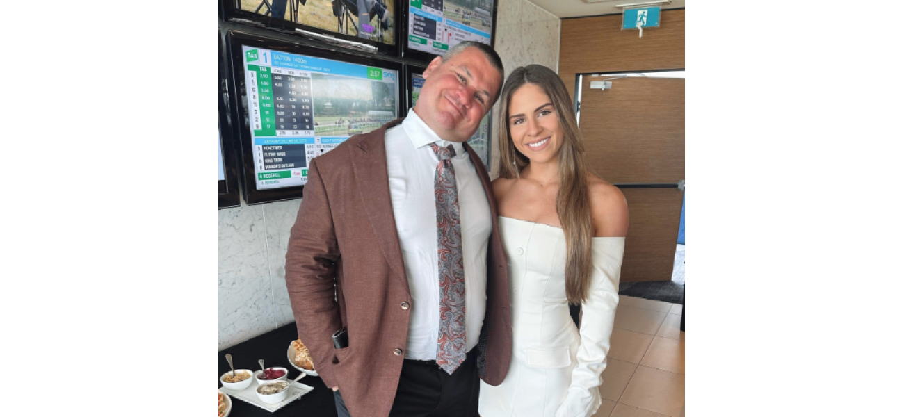 A dad's friend died after being punched at a pub in Sydney.