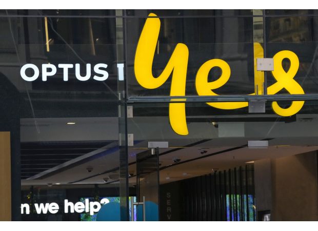 Optus fined $12 million for failure to provide adequate emergency service.