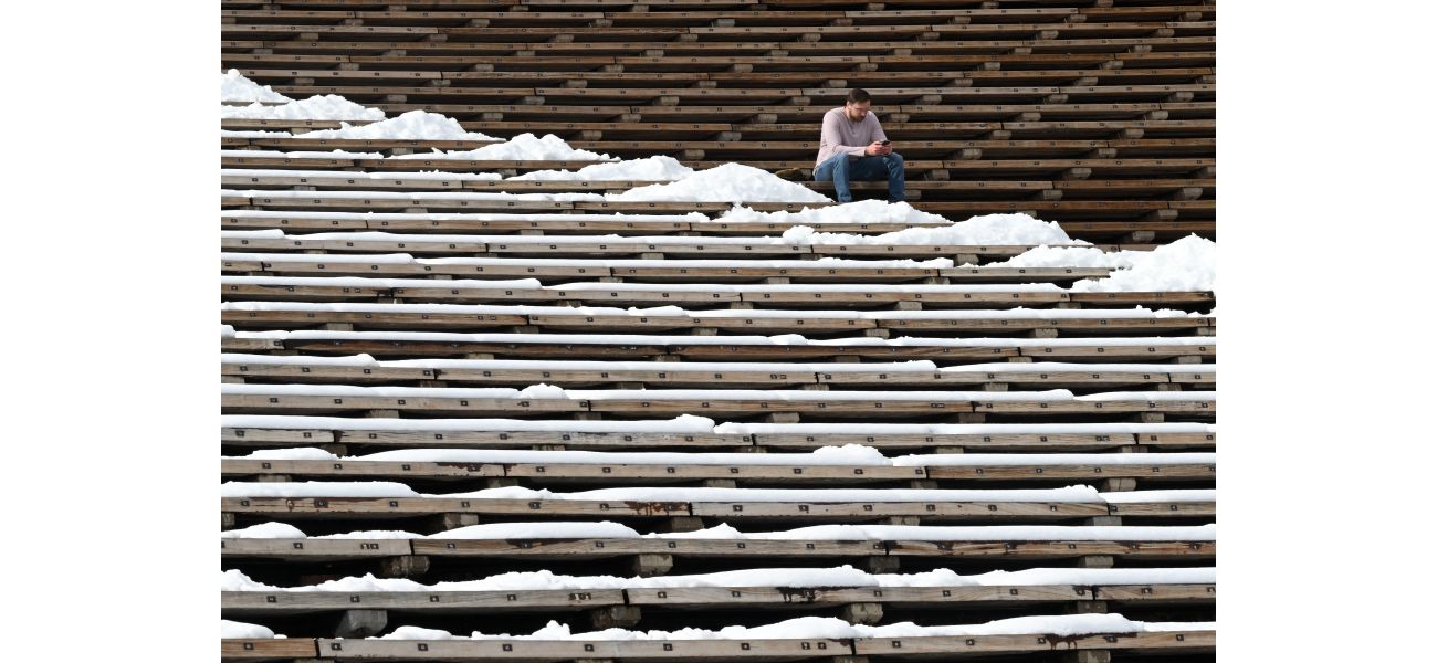 Due to winter conditions, Red Rocks is delaying additional performances.