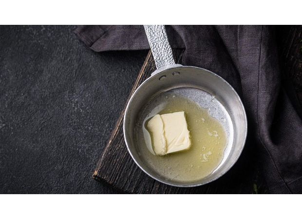 Make sure your butter stays melted by using these high-quality butter warmers.