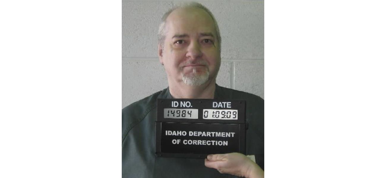 Serial killer's execution delayed due to failed execution attempt.
