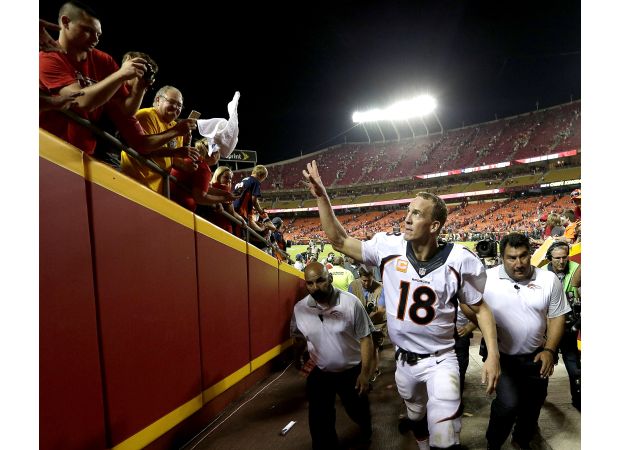 Renck suggests that the 2015 Broncos taught a lesson on silencing Arrowhead Stadium, and wonders what the current team can learn from it.