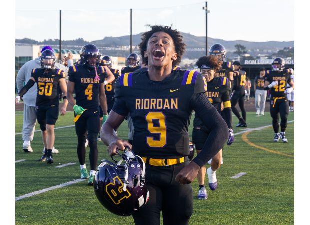 The Archbishop Riordan team's strong performance dashes St. Francis' chances of winning the WCAL title alone.