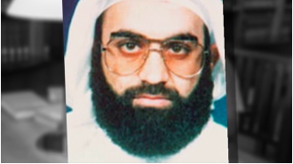 US to challenge ruling allowing 9/11 defendants to plead guilty and avoid death penalty.