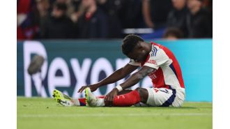 Mikel Arteta shares concerning updates on injuries to Bukayo Saka and Declan Rice.