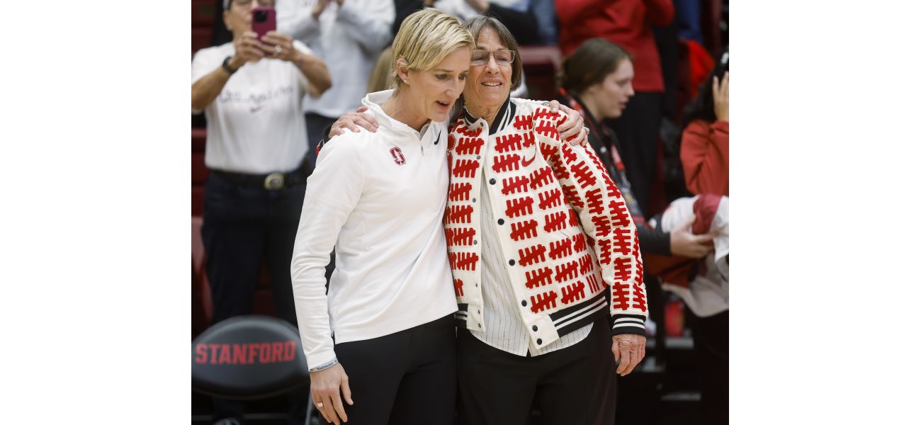 Stanford celebrates new court name with big victory against Gonzaga.