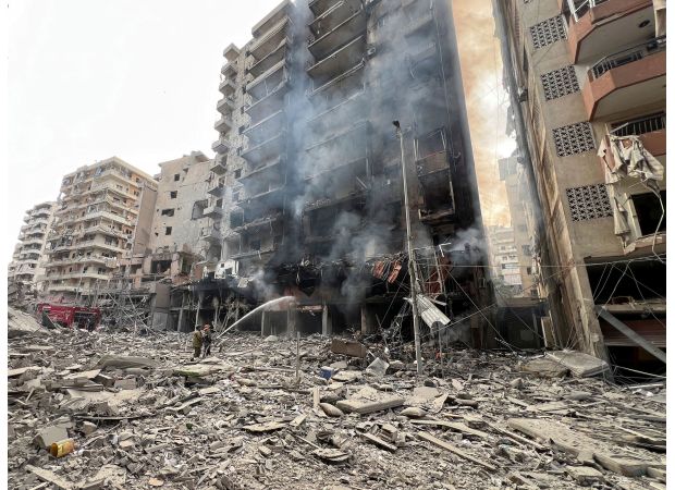 Israeli airstrikes cause over 80 deaths in several countries.