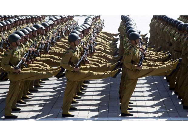 50,000 Russian and North Korean troops are getting ready for an attack.