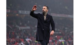 Man Utd confirms Ruud van Nistelrooy status after Ruben Amorim joins team.