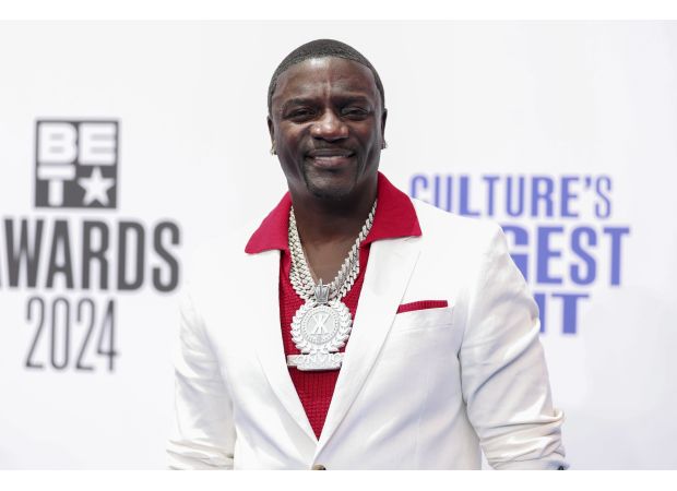 Akon stands by his sexual lyrics and has no intention of changing them, defending his 00s hits.