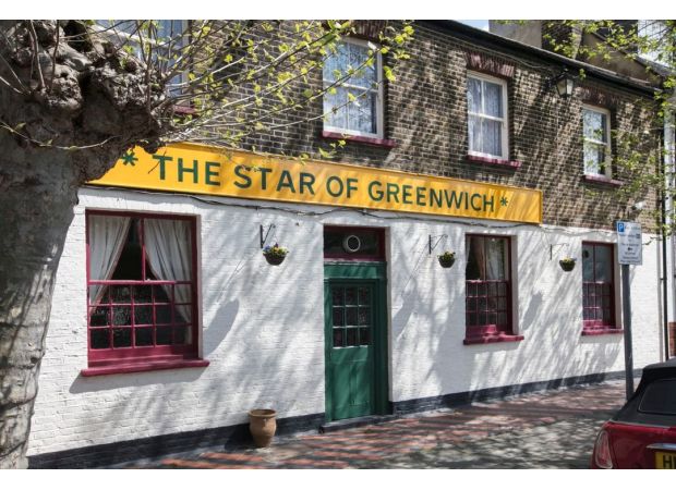 Beloved London pub shuts down due to £50,000 owed in rent.