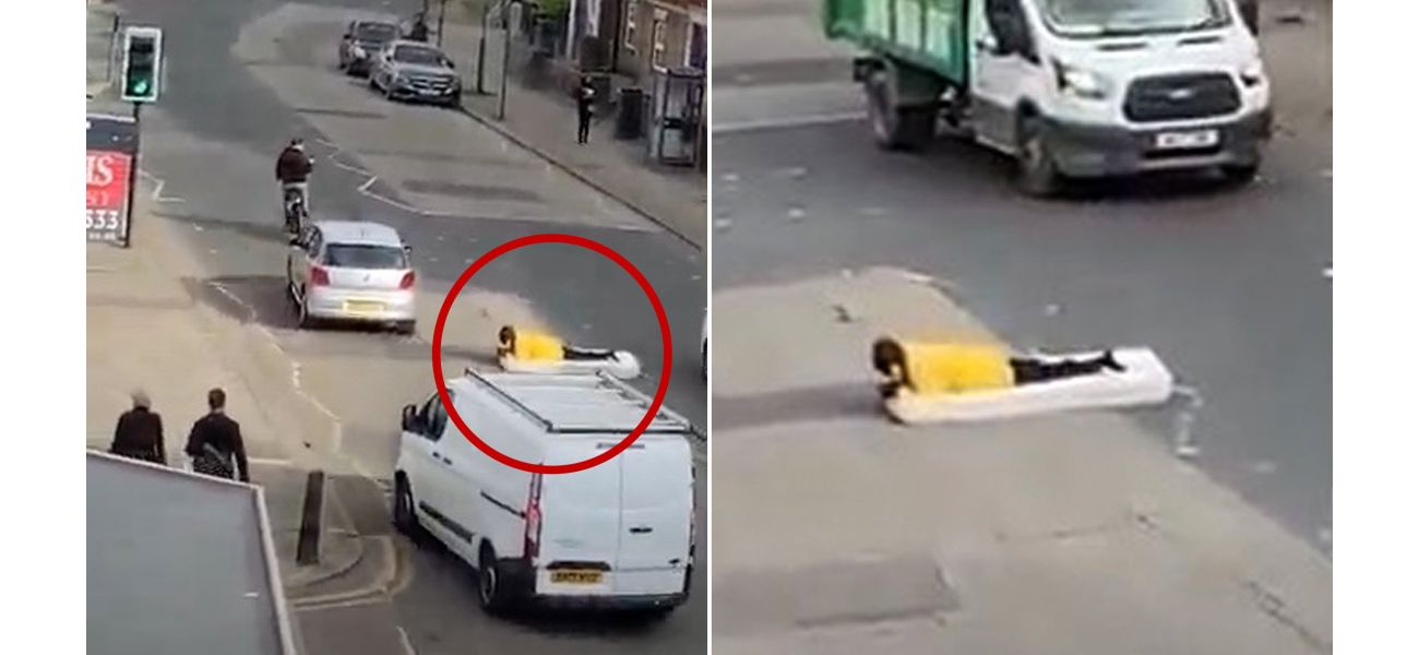 Sleeping man found on London street with mattress.