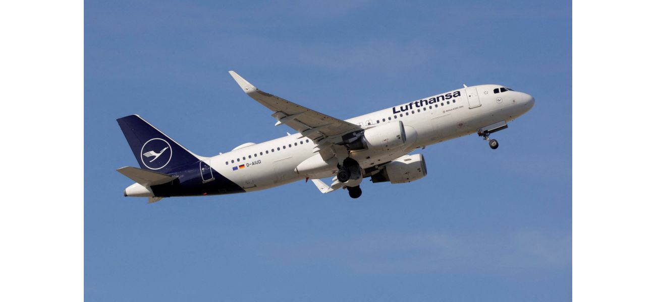 Several passengers hurt in bad turbulence on Lufthansa flight.