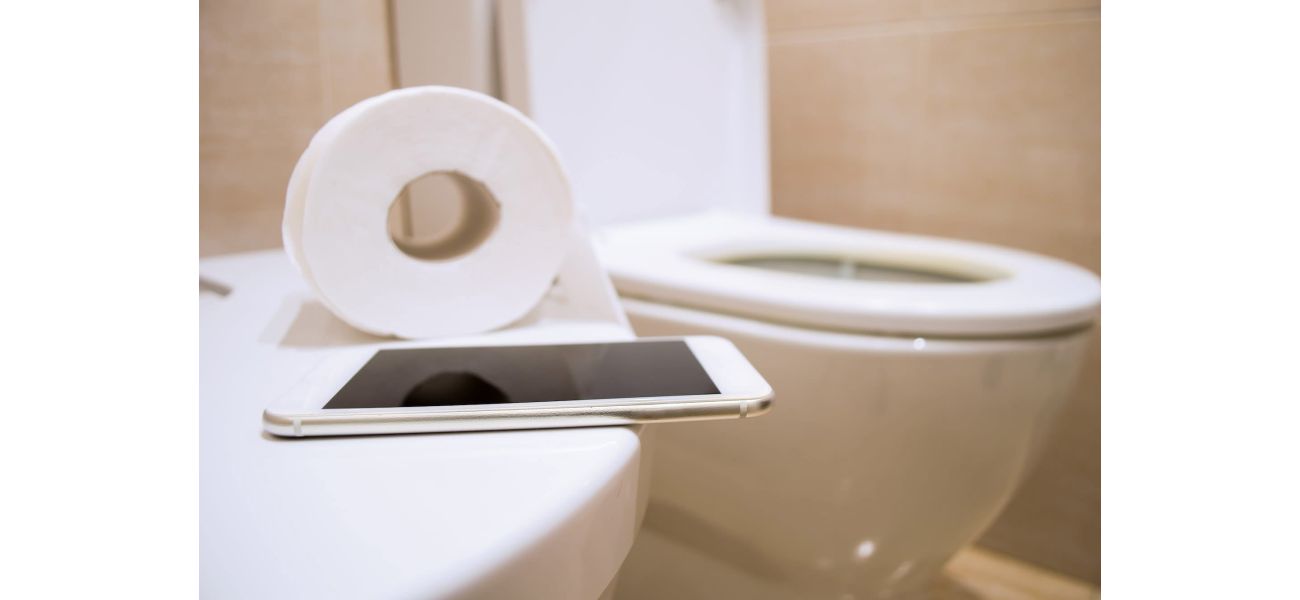 Doctors caution against spending over 10 mins on the toilet.