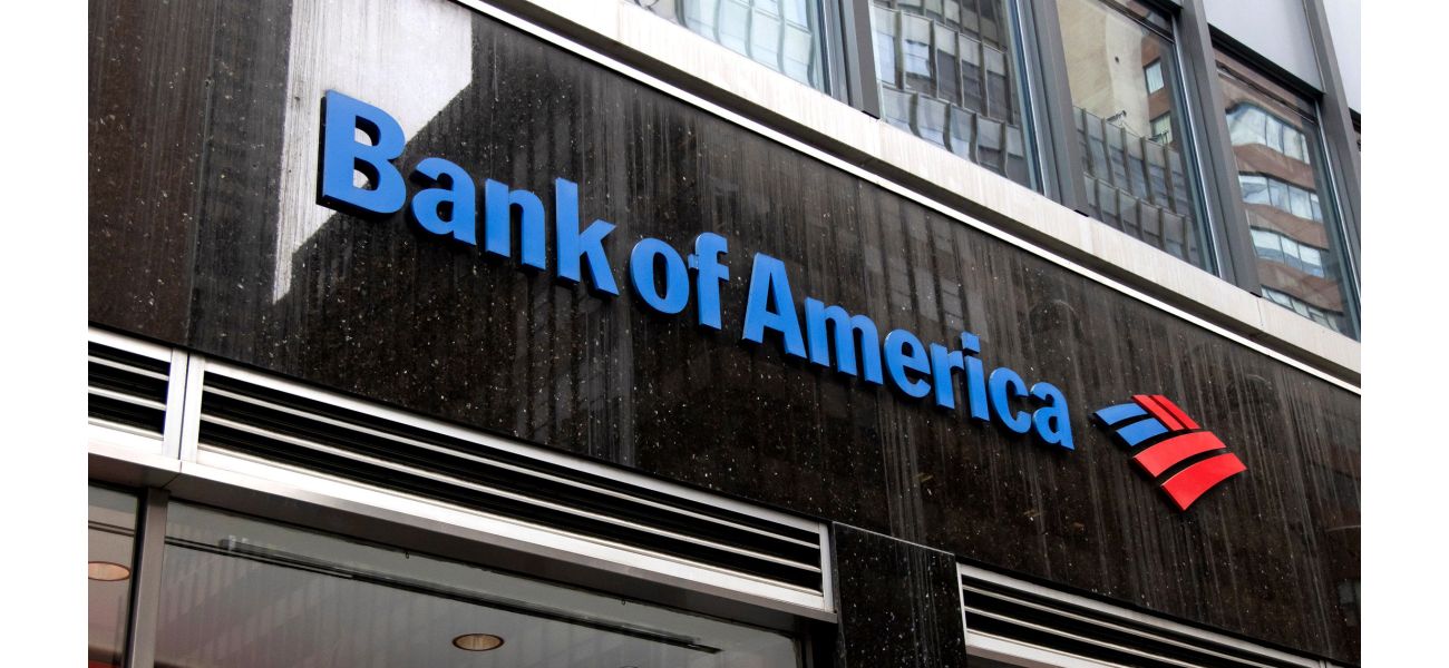 Over 1,000 US banks could close by 2024, with a large number closing in just a few weeks.