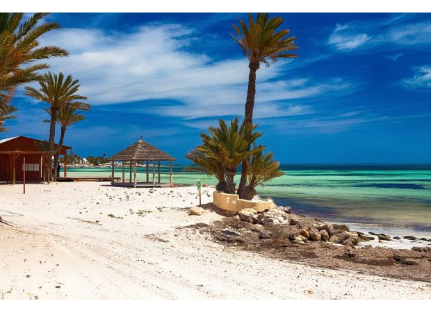 A 'charming' island with a November temperature of 25°C and a UK flight cost of £47.