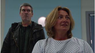 Cain is bloody and Moira is taken to the hospital for surgery in Emmerdale.