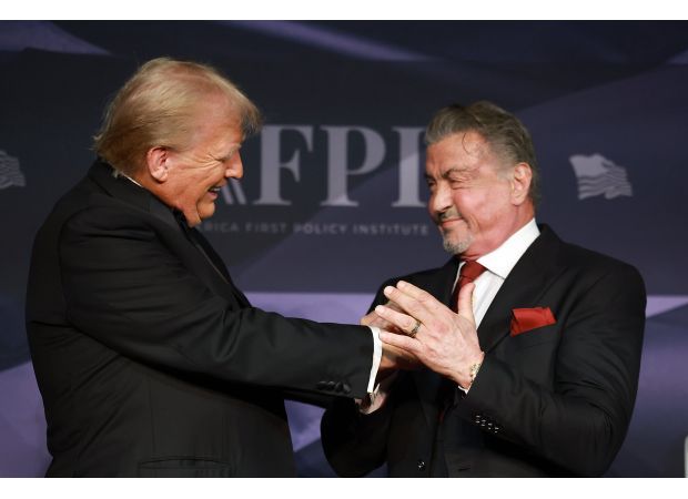 Sylvester Stallone praises Trump, comparing him to George Washington.
