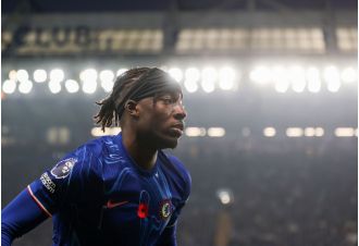 A Chelsea player responds to a pundit's accusation of disrespect towards his teammates.