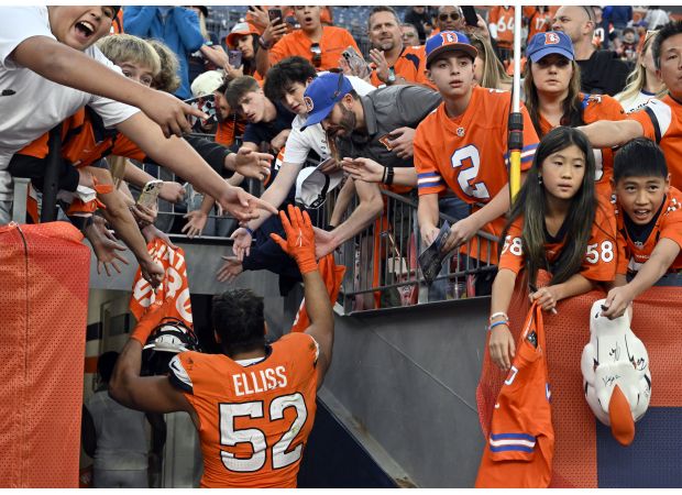 Rookie Jonah Elliss excited to play against older brother, Falcons' Kaden Elliss.