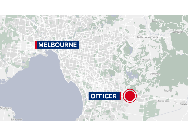 Dad's smart action when stranger takes car with son inside.