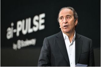 A wealthy man worth £8 billion visits Lidl for a personal encounter with an internet critic.