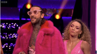 Fans of Strictly are angry after a celebrity is unfairly embarrassed with a painfully awkward dance routine.