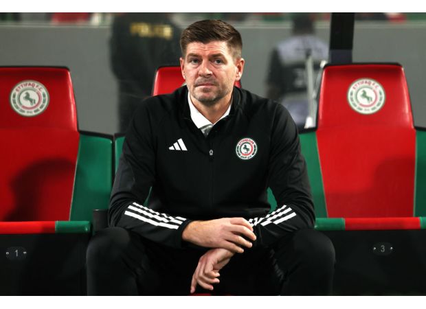 A former Celtic manager believes that Steven Gerrard could also successfully manage Rangers, just as he did with Celtic twice.