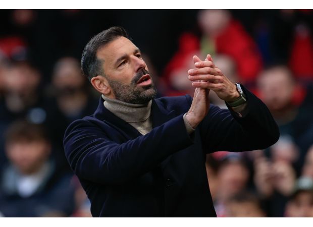 After leaving Manchester United, Ruud van Nistelrooy turned down offers that were made public.