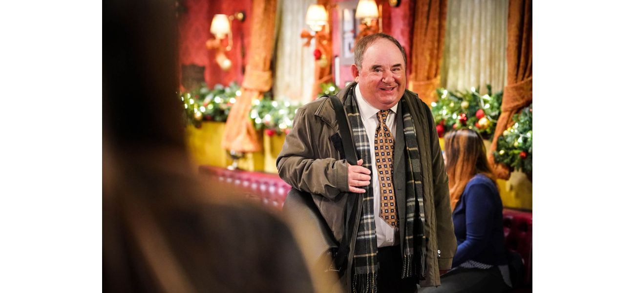 EastEnders market manager Mr Lister has once again taken an interest in Honey in a disturbing manner.