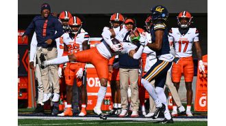 The Cal Bears were defeated at home by Syracuse, losing 33-25.