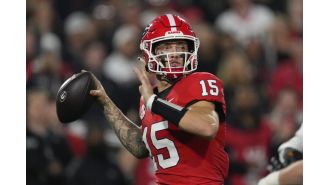 Beck scores 3 TDs as No. 11 Georgia beats No. 6 Tennessee 31-17.