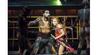Former WWE wrestler undergoes dramatic weight loss for new role in Cirque Du Soleil, leaving fans shocked by his transformation.