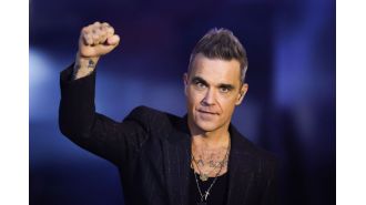 Robbie Williams responds to ex-manager's claims of psychological manipulation.